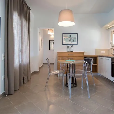 Paros Sleeps 6 Air Con Wifi T478602 Βίλα Πάρος