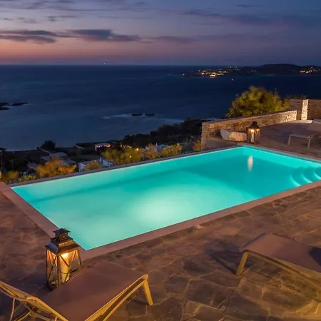 Villa Paros Sleeps 6 Air Con Wifi T478602 Parikia (Paros)